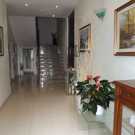 Muccioli 3* 米萨诺阿德里亚蒂科