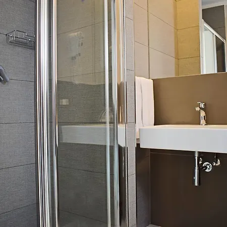 Muccioli 3* מיסאנו אדריאטיקו