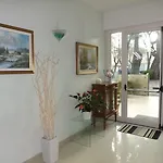 Otel Muccioli 3*